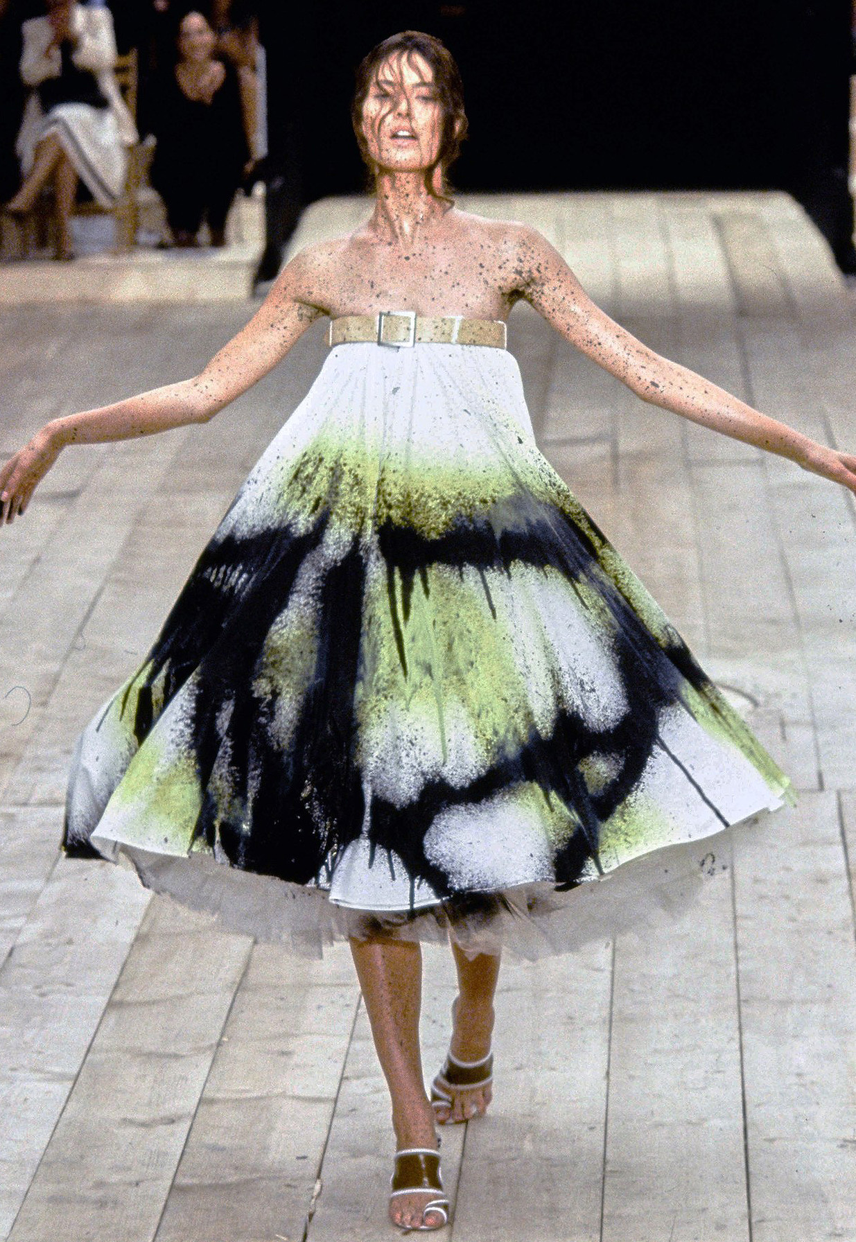 Alexander McQueen's Legacy: Haute Couture And Global Flagship Stores - Sajo